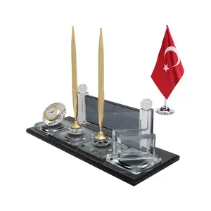 Sentez Masa Üstü İsimlik Elit Kristal Masaüstü Isimlik Bayraklı Ofis Aksesuarı