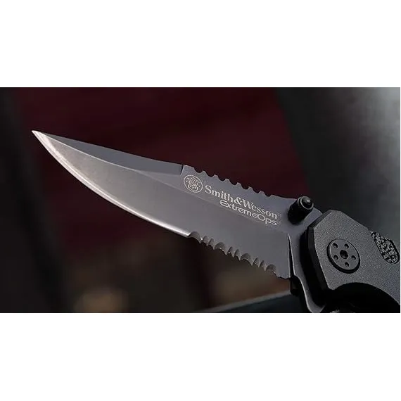 Smith & Wesson Extreme Ops Katlanır Bıçak, 5 image Smith & Wesson Extreme Ops Katlanır Bıçak, 5 image